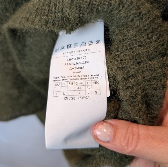 MaxMara Leisure sweater   in alpaca and mohair yarn size L in EUC - Picture 6 of 8